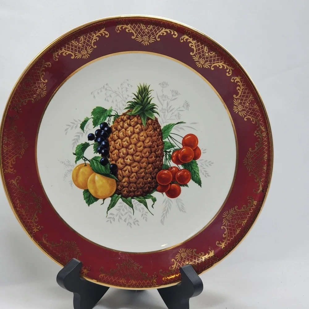 Set of 4 Royal Falcon Gift Ware Weatherby Stunning Plates Stoke-on-Trent England
